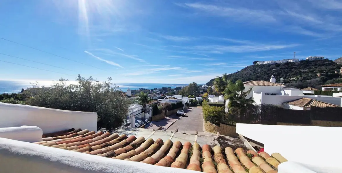Продажа апартаментов на среднем этаже в Benalmadena Costa 19