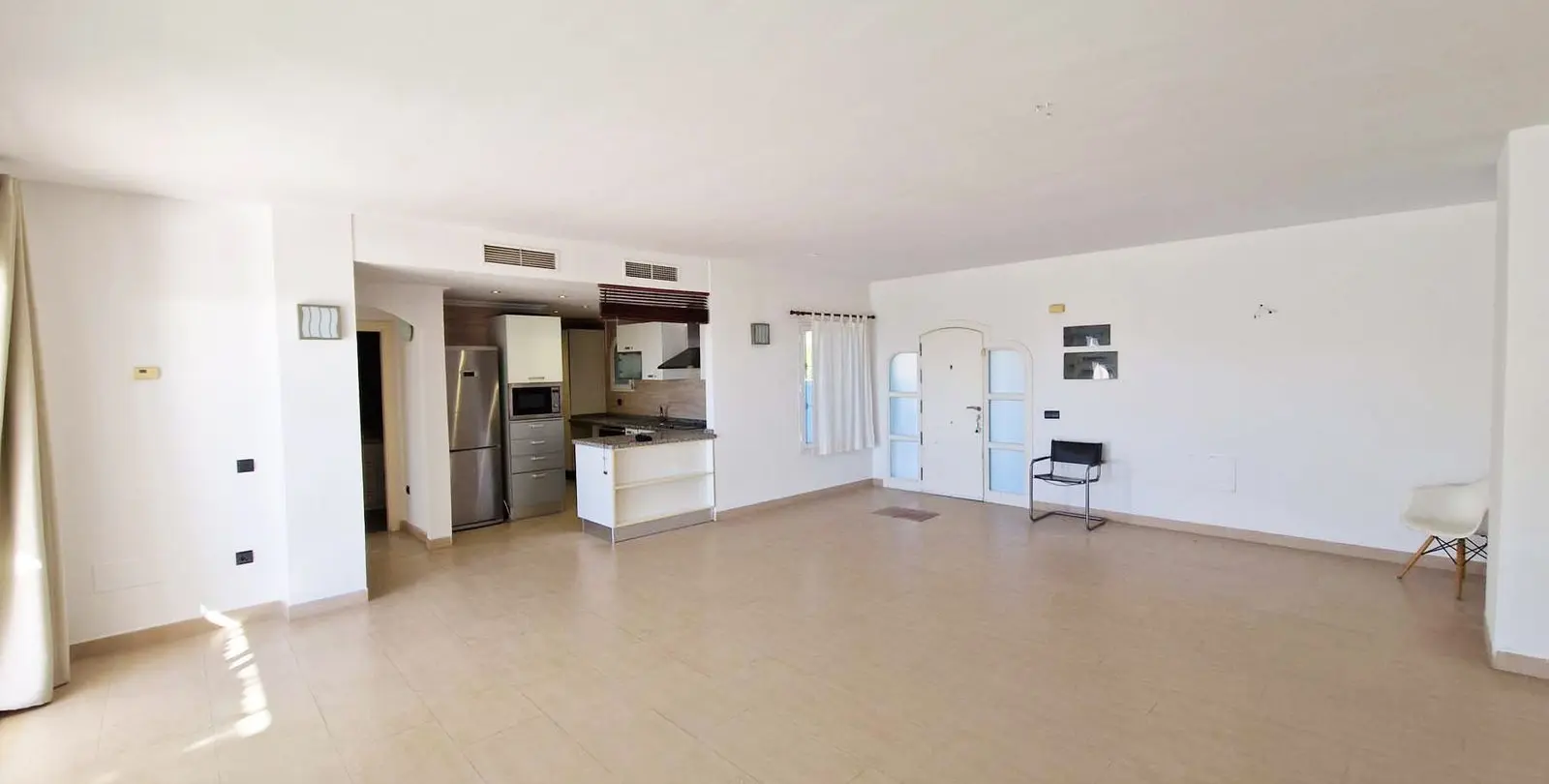 Продажа апартаментов на среднем этаже в Benalmadena Costa 3