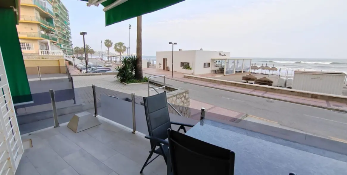Sale of ground floor apartment in Fuengirola 2