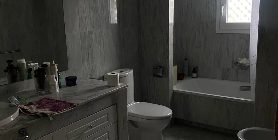 Продажа апартаментов на среднем этаже в Puerto Banús 8