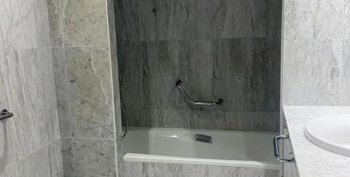 Продажа апартаментов на среднем этаже в Puerto Banús 19