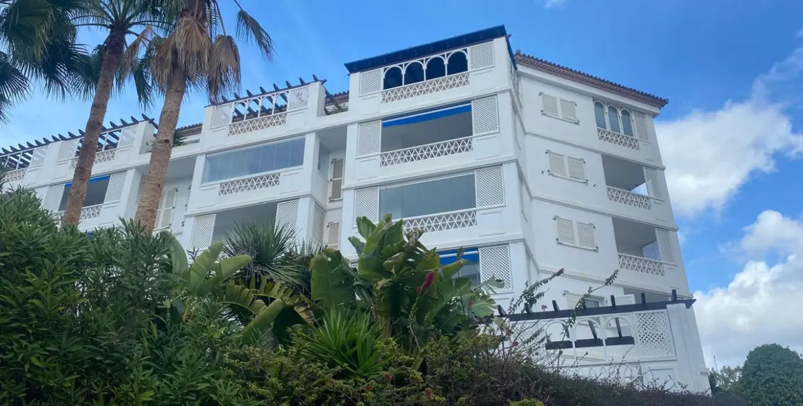 Продажа апартаментов на среднем этаже в Puerto Banús 24