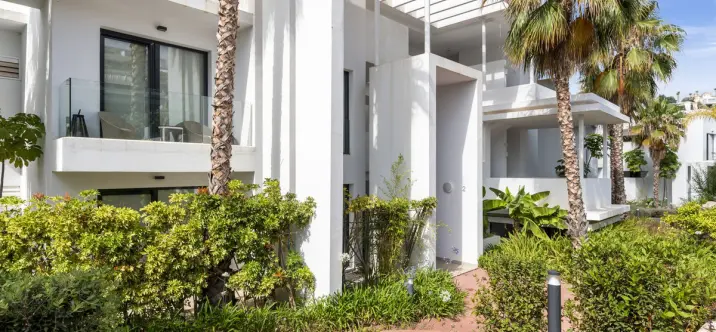 Venta de apartamento en planta baja en Benahavís 4