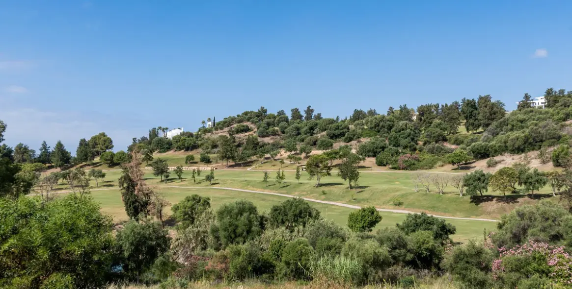 Продажа апартаментов на первом этаже в Benahavís 11