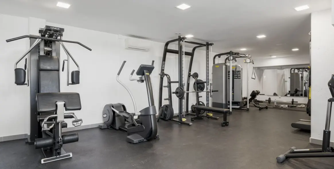 Продажа апартаментов на первом этаже в Benahavís 13