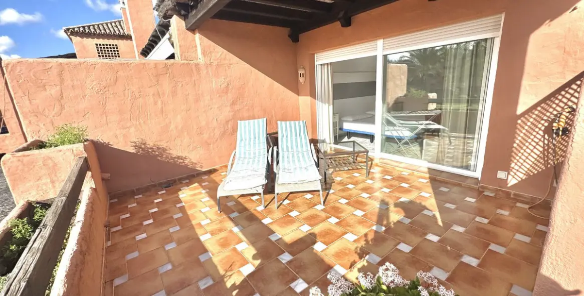 Продажа двухуровневого пентхауса в Guadalmina Baja 18