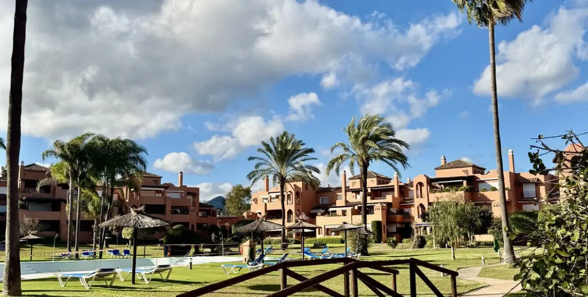 Продажа двухуровневого пентхауса в Guadalmina Baja 21