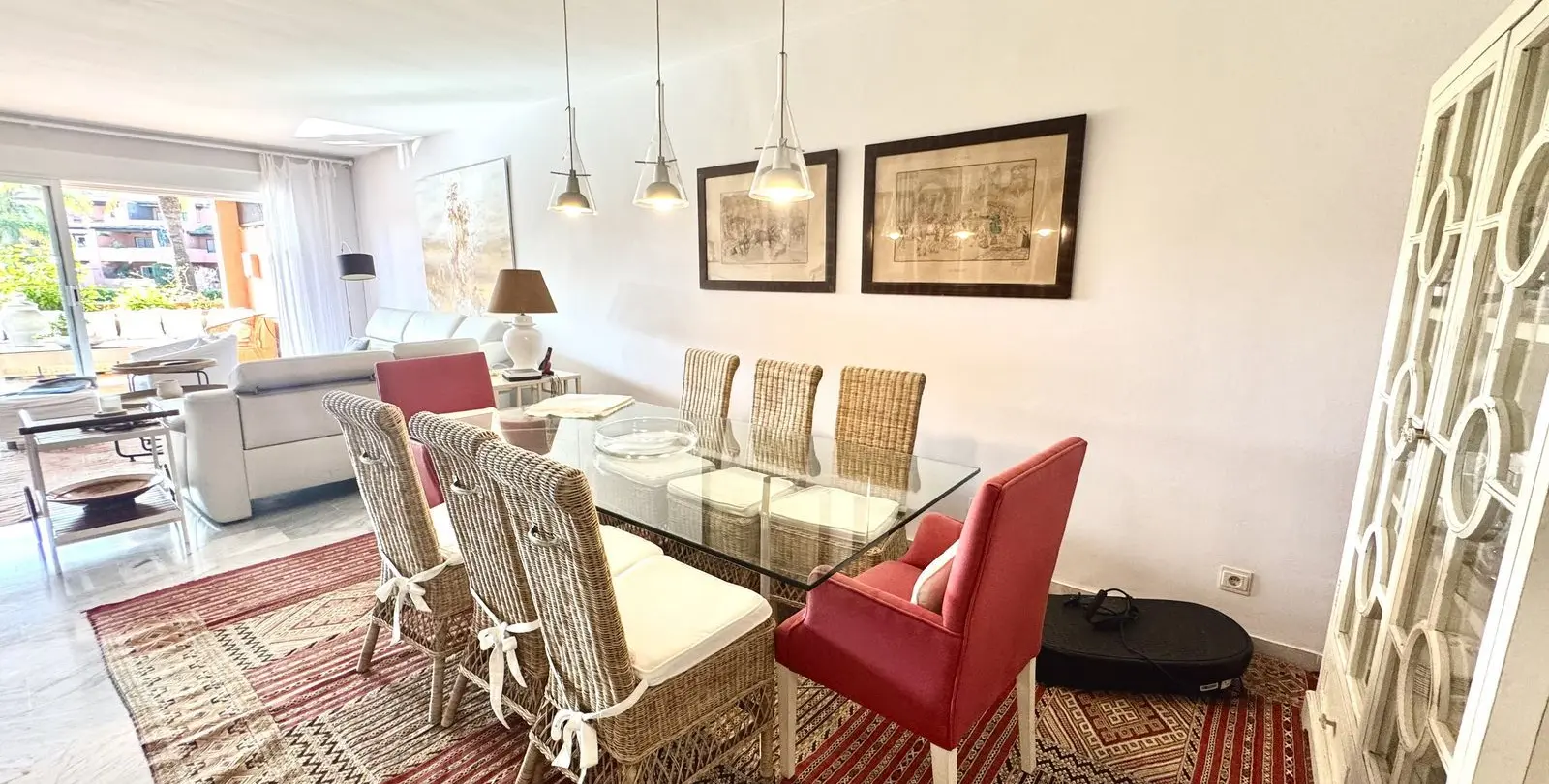 Sale of penthouse duplex in Guadalmina Baja 8