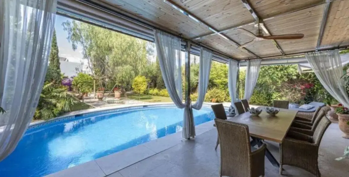 Venta de villa independiente en Marbella 9