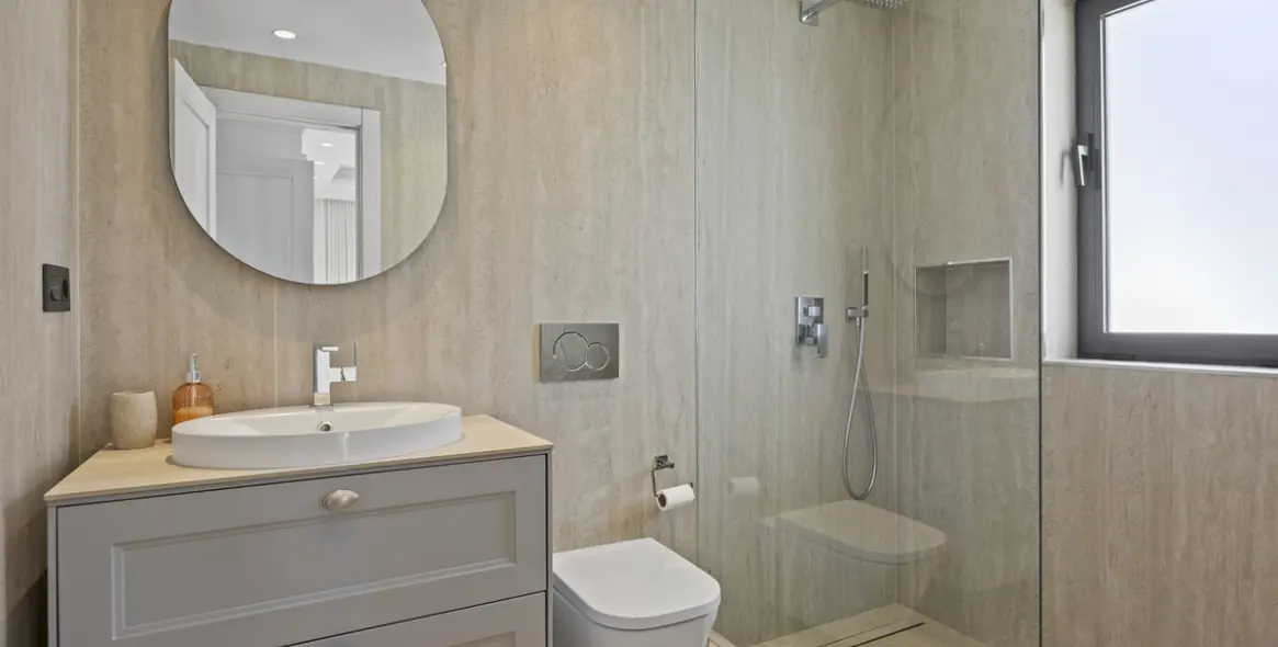 Sale of detached villa in Guadalmina Alta 53