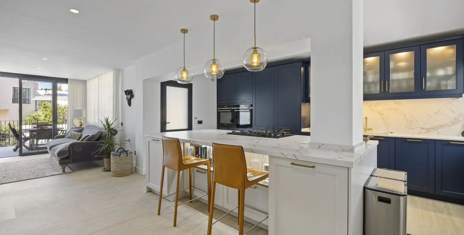 Venta de villa independiente en Guadalmina Alta 23