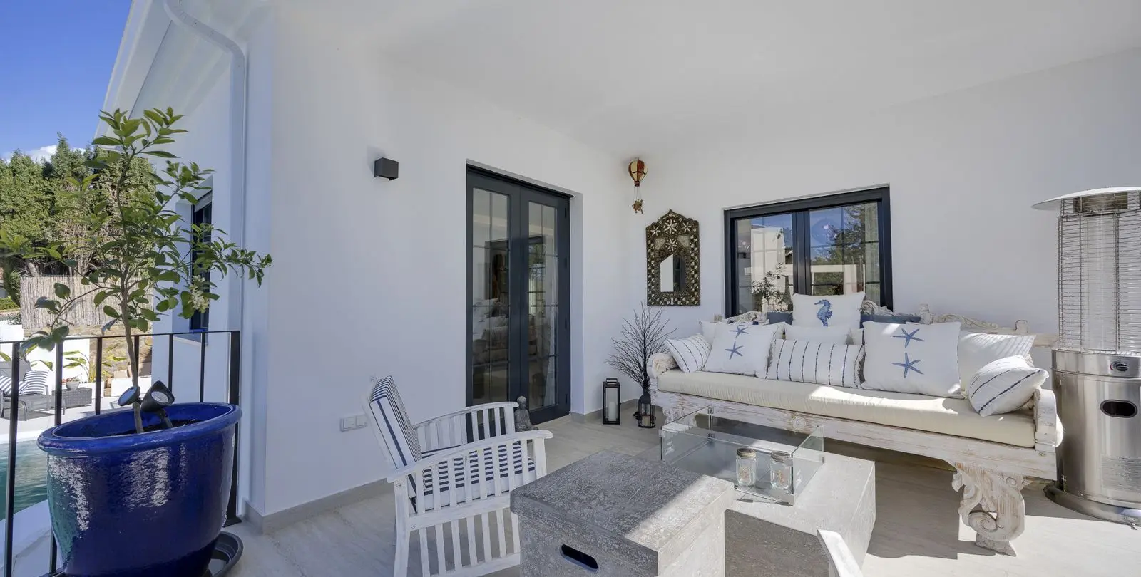Venta de villa independiente en Guadalmina Alta 44