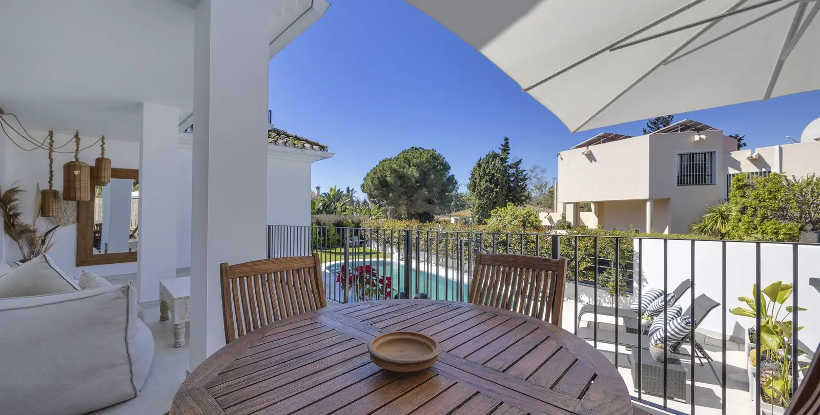 Venta de villa independiente en Guadalmina Alta 49