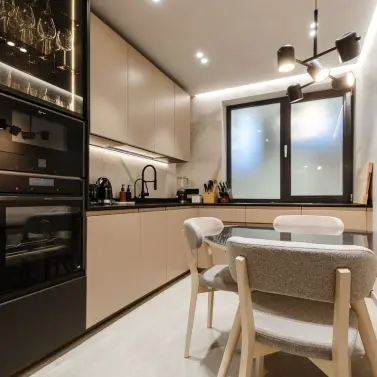 Alquiler a corto plazo de apartamento en planta media en San Pedro de Alcántara