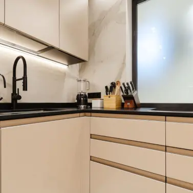 Alquiler a corto plazo de apartamento en planta media en San Pedro de Alcántara