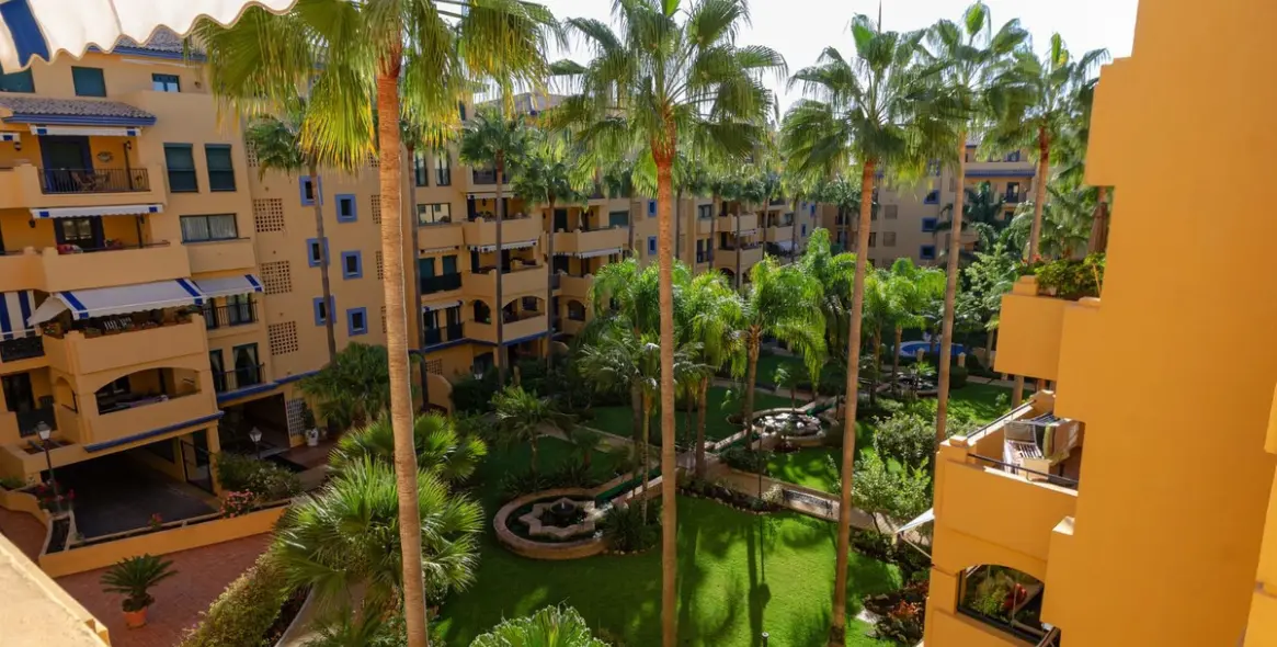 Краткосрочная аренда апартаментов на среднем этаже в San Pedro de Alcántara 20