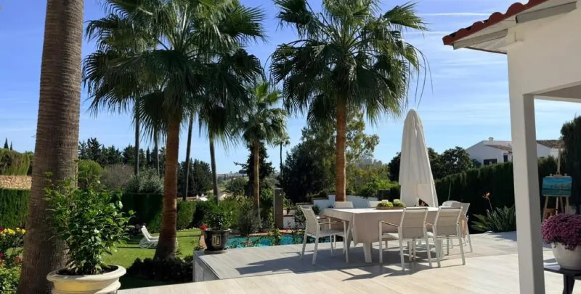 Долгосрочная аренда  отдельно стоящей виллы в El Paraiso 5