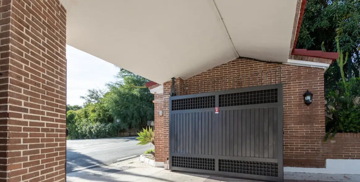 Долгосрочная аренда  отдельно стоящей виллы в El Paraiso 10