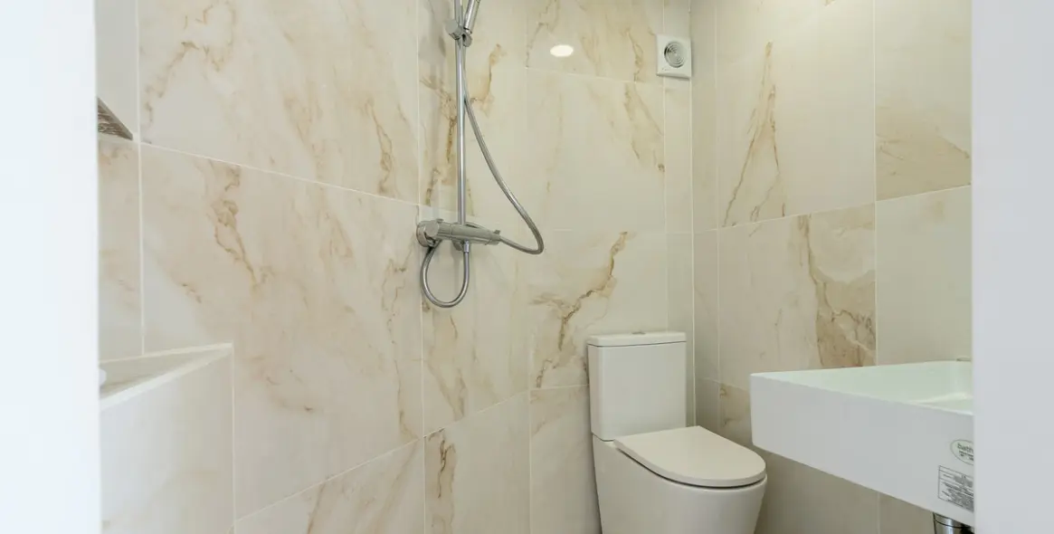 Alquiler a largo plazo de villa independiente en El Paraiso 41