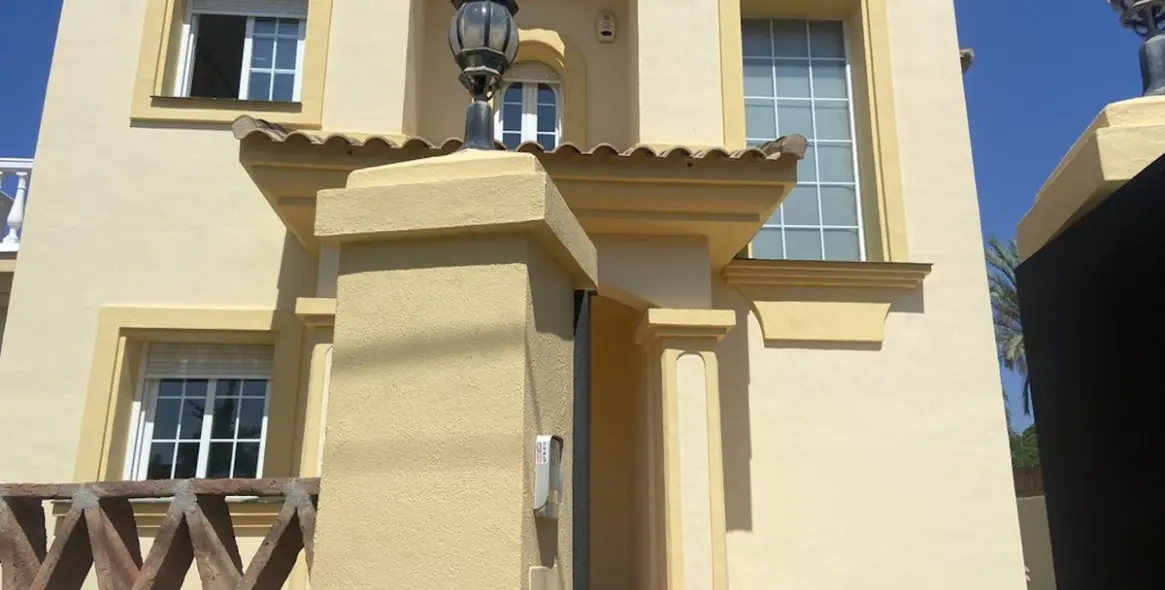 Долгосрочная аренда  отдельно стоящей виллы в Costabella 1