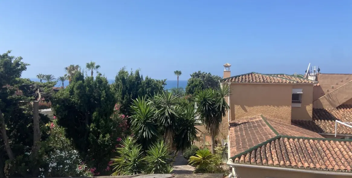 Долгосрочная аренда  отдельно стоящей виллы в Costabella 3