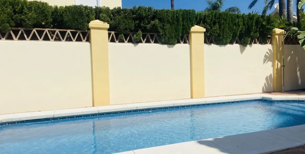 Долгосрочная аренда  отдельно стоящей виллы в Costabella 31