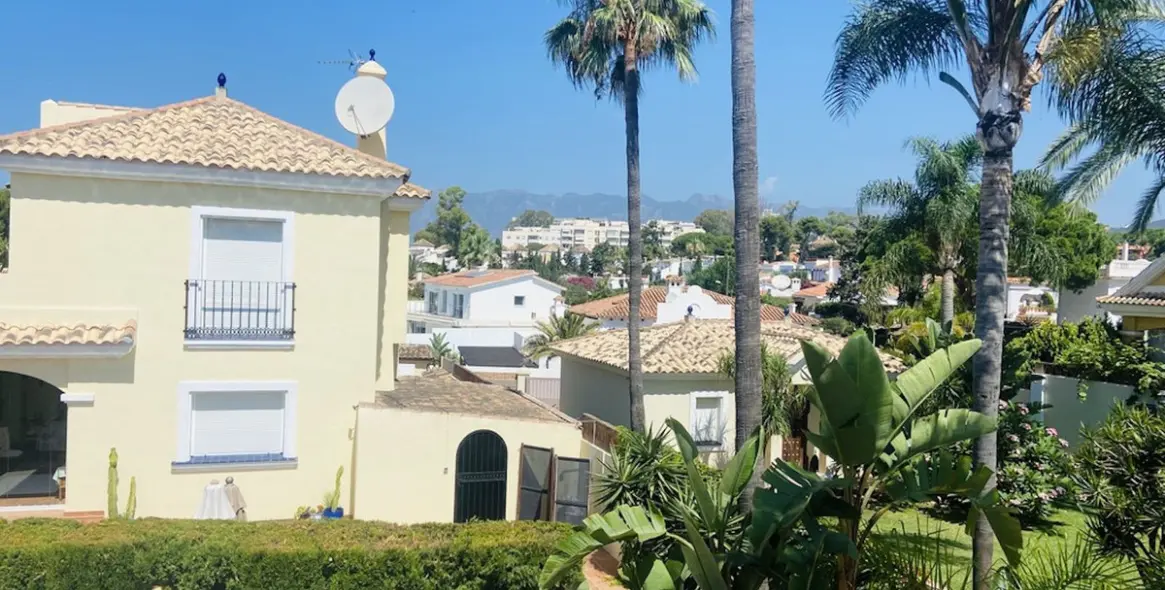 Долгосрочная аренда  отдельно стоящей виллы в Costabella 34