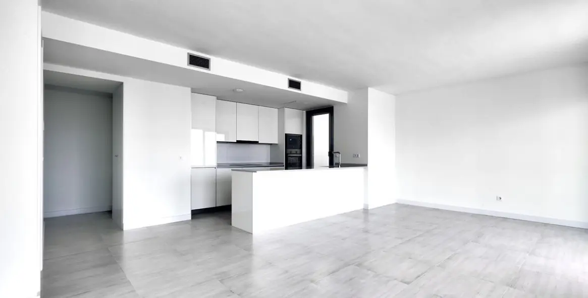 Sale of penthouse in Estepona 6