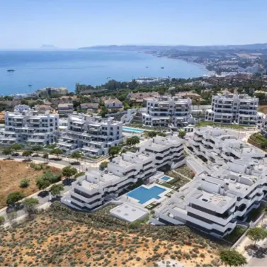 Venta de apartamento en planta media en Estepona