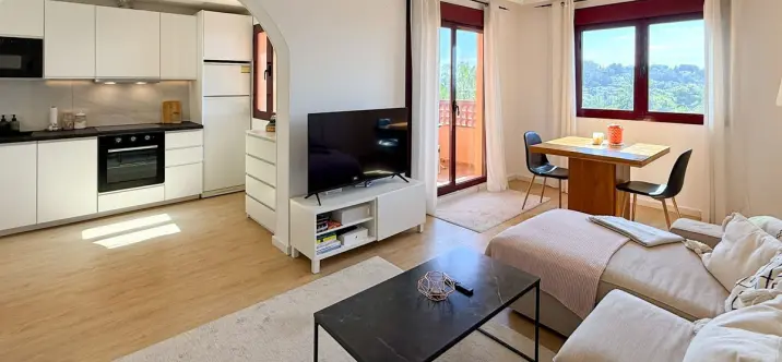 Краткосрочная аренда пентхауса в El Paraiso 0