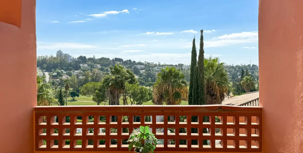 Краткосрочная аренда пентхауса в El Paraiso 12