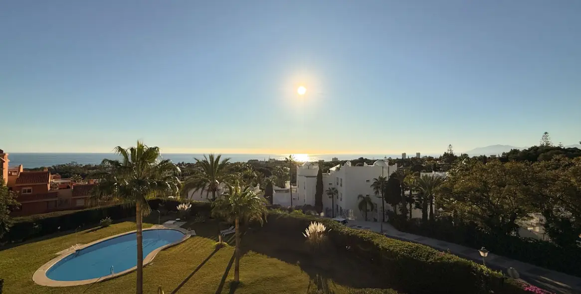 Краткосрочная аренда пентхауса в Reserva de Marbella 10