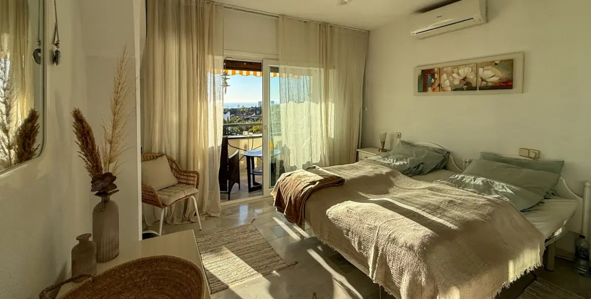 Краткосрочная аренда пентхауса в Reserva de Marbella 14