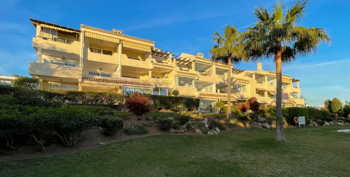 Short-term rent of penthouse in Reserva de Marbella 21