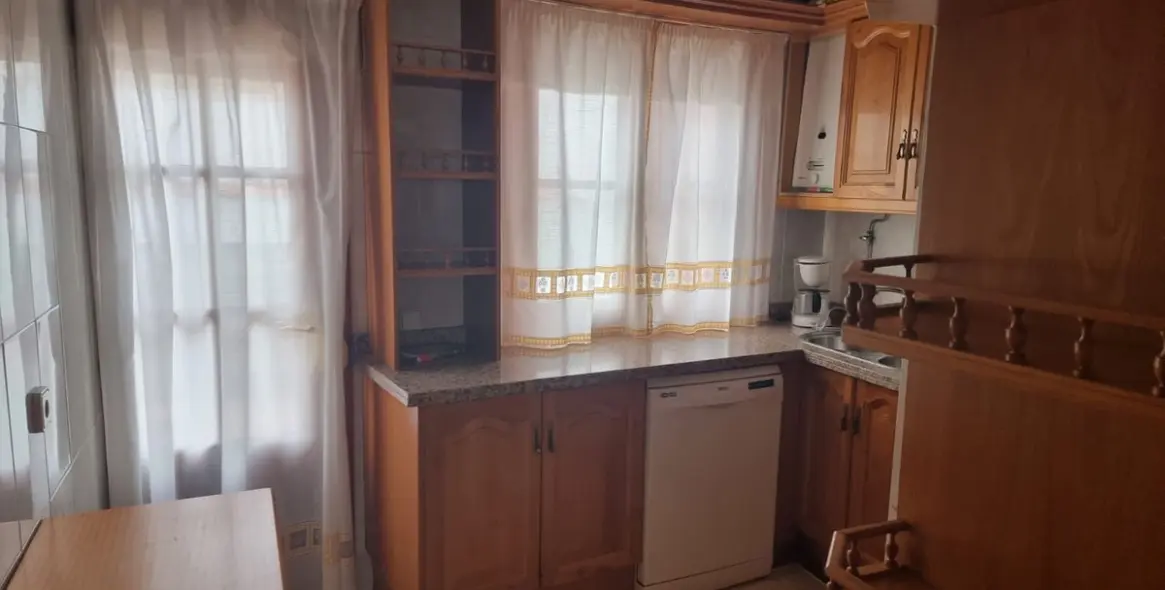 Sale of penthouse in Estepona 6