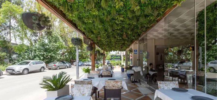 Продажа ресторана в Nueva Andalucía 1