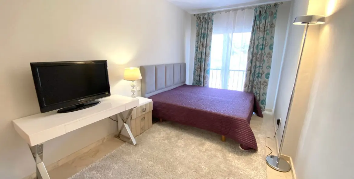 Long-term rent of penthouse in Aloha 13