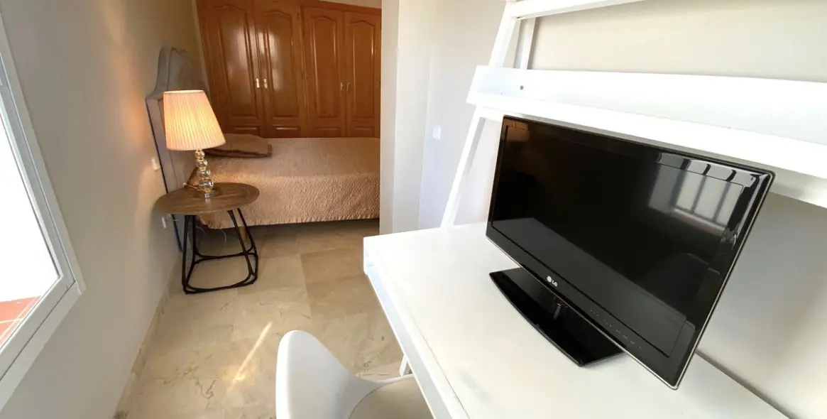 Long-term rent of penthouse in Aloha 19