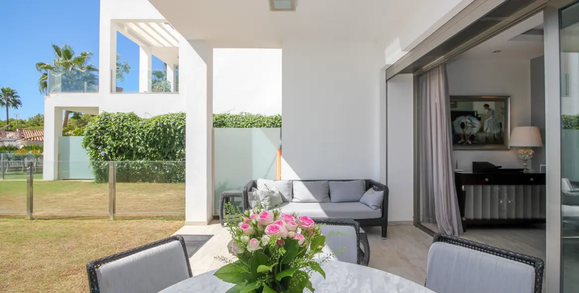 Долгосрочная аренда таунхауса в Sierra Blanca 25