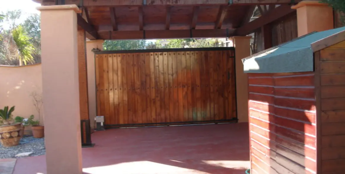 Долгосрочная аренда  отдельно стоящей виллы в Costalita 23