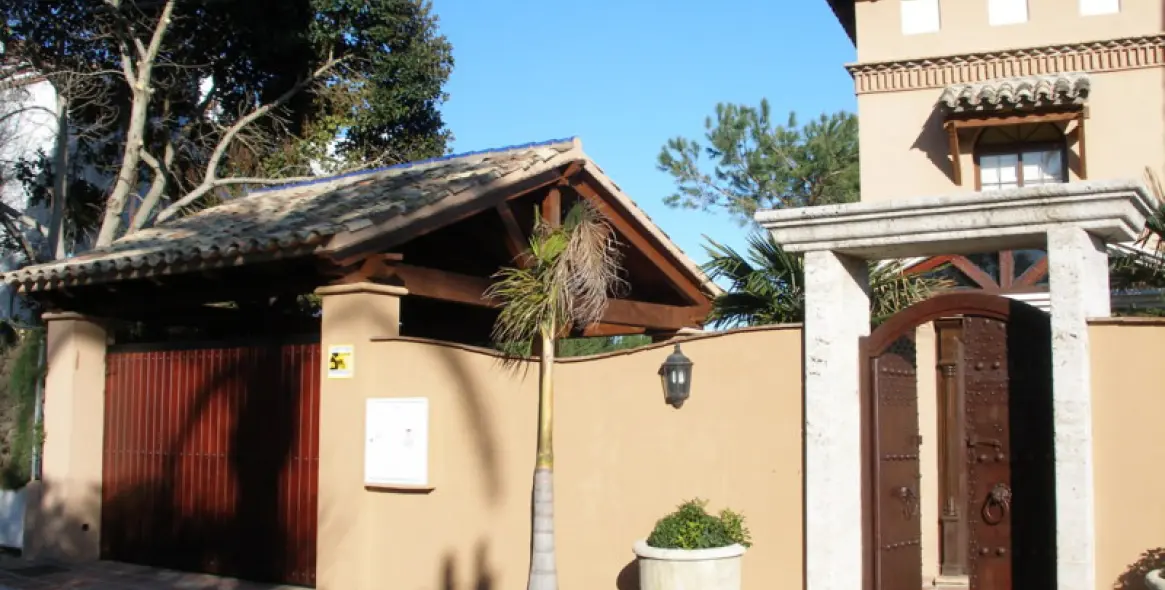 Долгосрочная аренда  отдельно стоящей виллы в Costalita 24