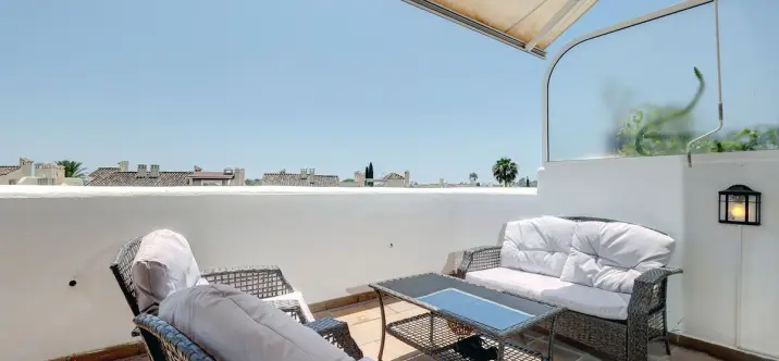 Долгосрочная аренда таунхауса в Estepona 1