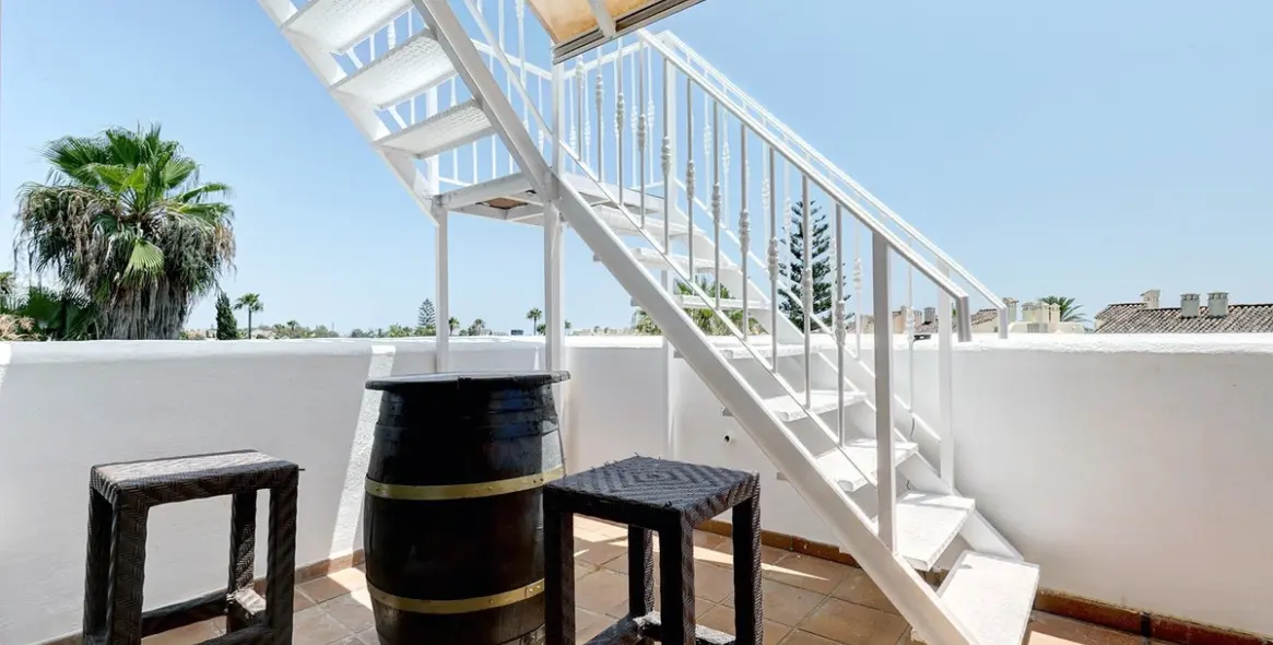 Долгосрочная аренда таунхауса в Estepona 12