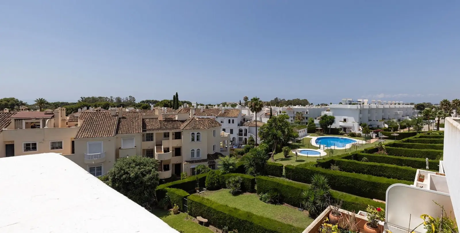 Alquiler a largo plazo de adosado en Estepona 3