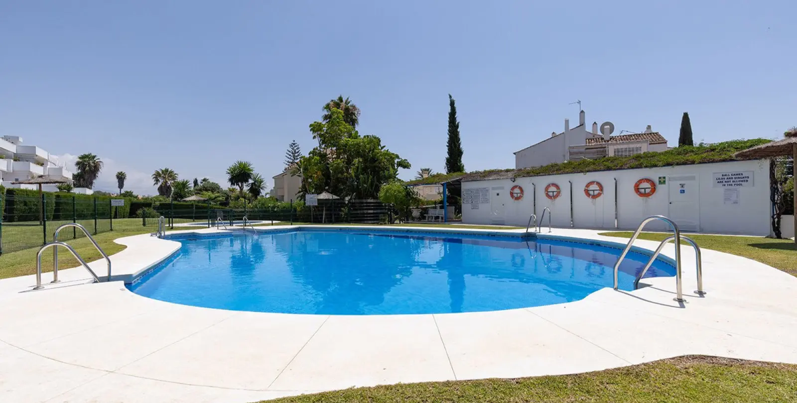 Alquiler a largo plazo de adosado en Estepona 4