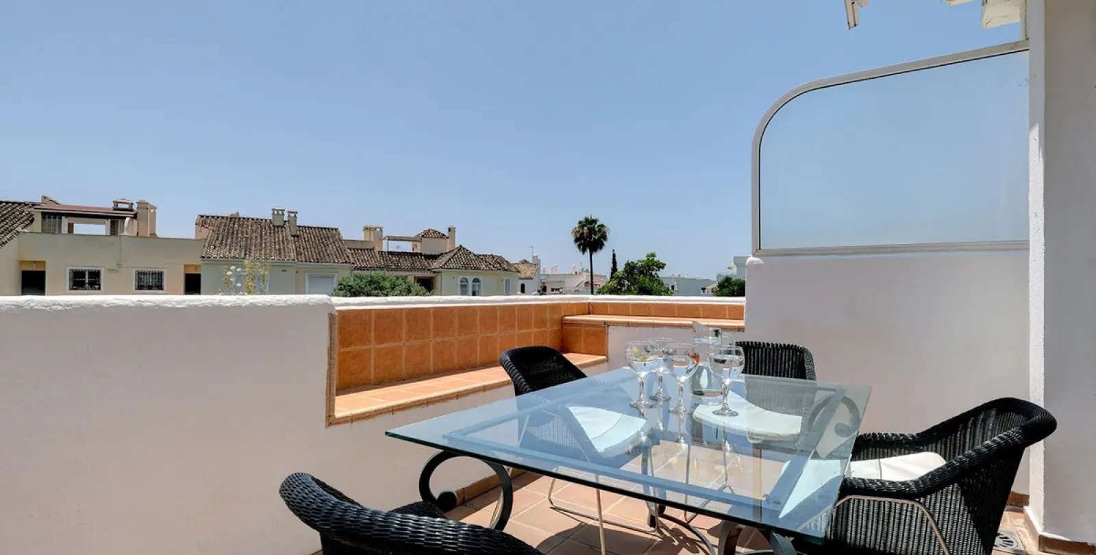 Alquiler a largo plazo de adosado en Estepona 28