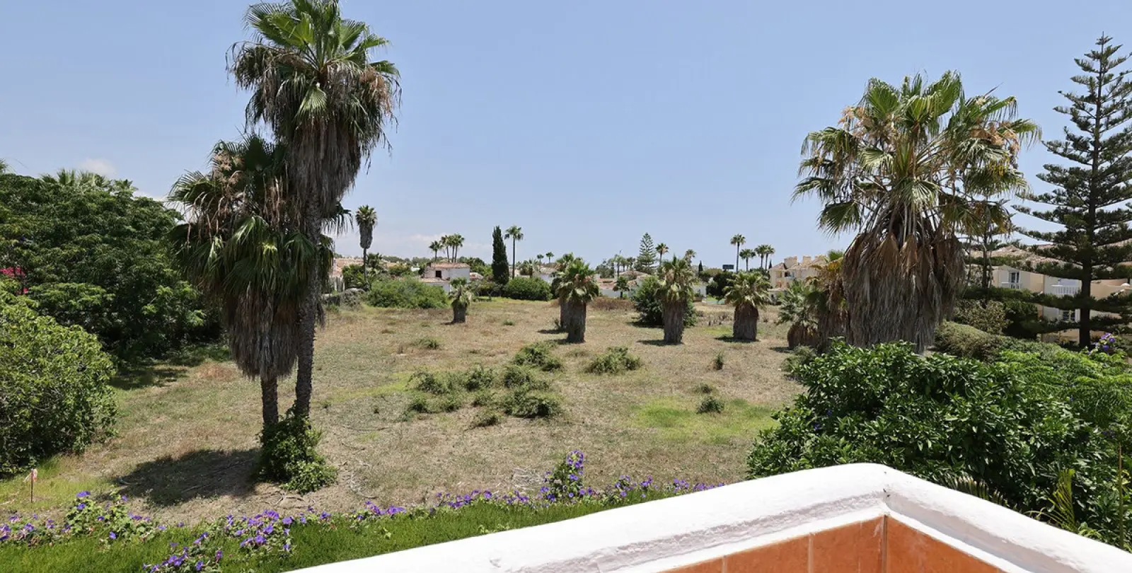 Alquiler a largo plazo de adosado en Estepona 29