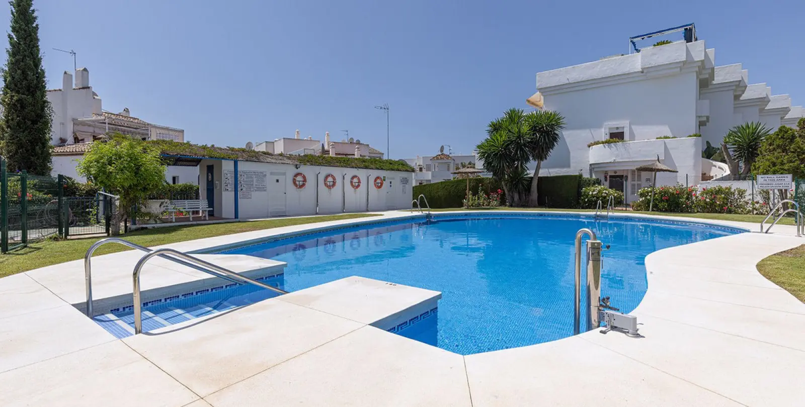 Alquiler a largo plazo de adosado en Estepona 53