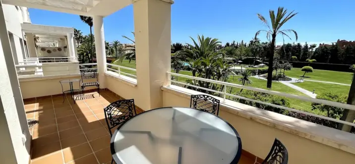 Долгосрочная аренда пентхауса в Estepona 0