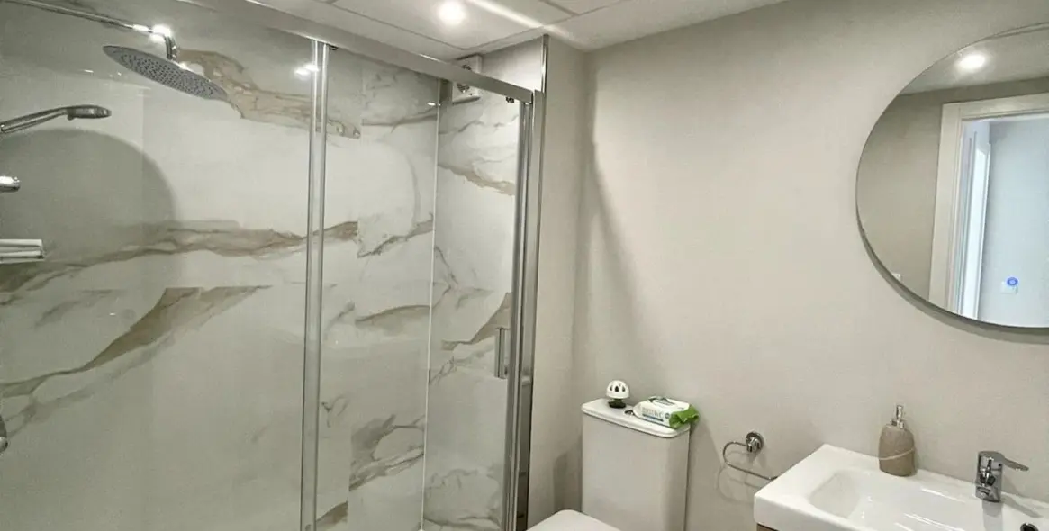 Long-term rent of penthouse in Estepona 4